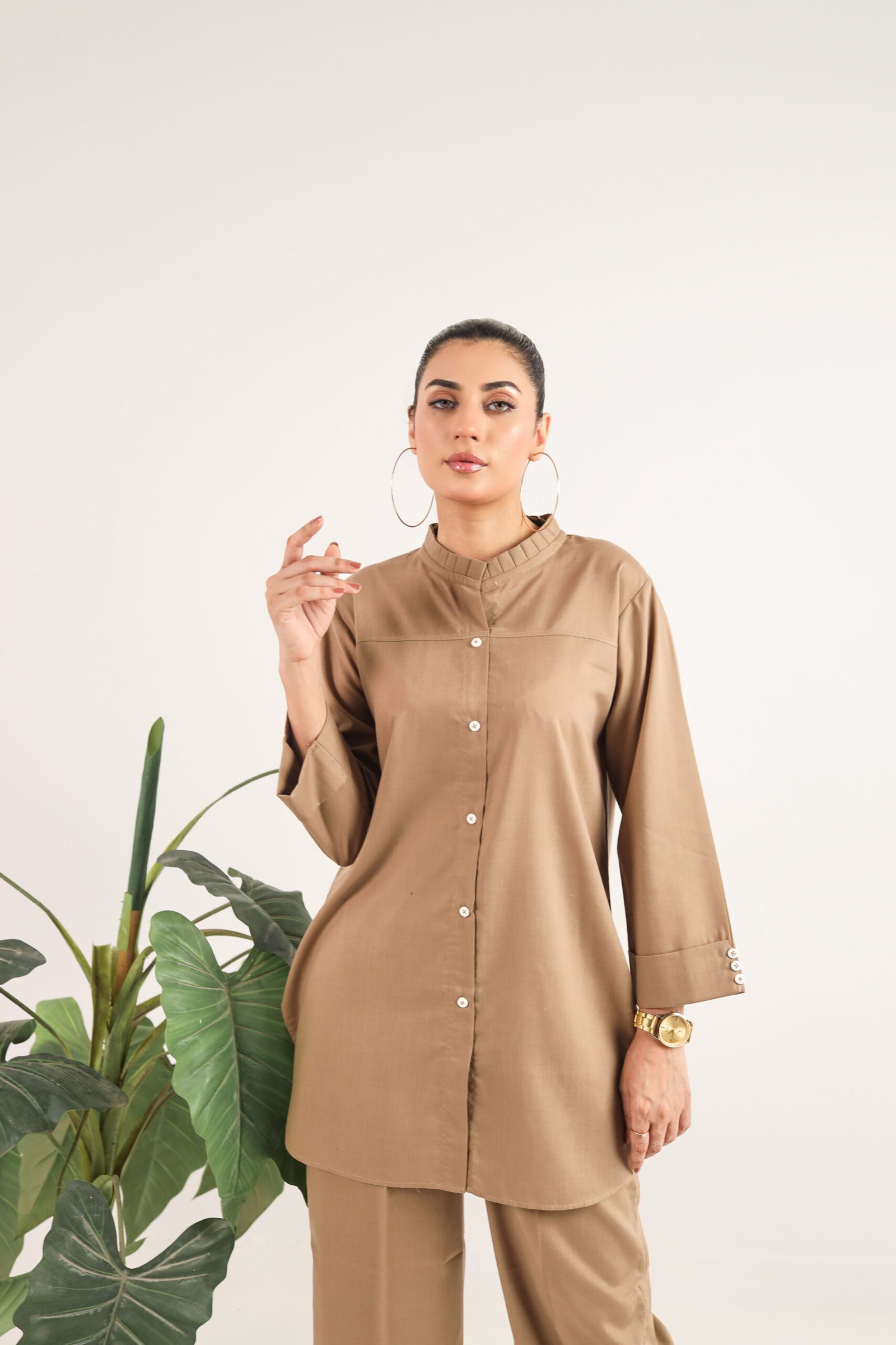 ZINNEA fabric and fit detail