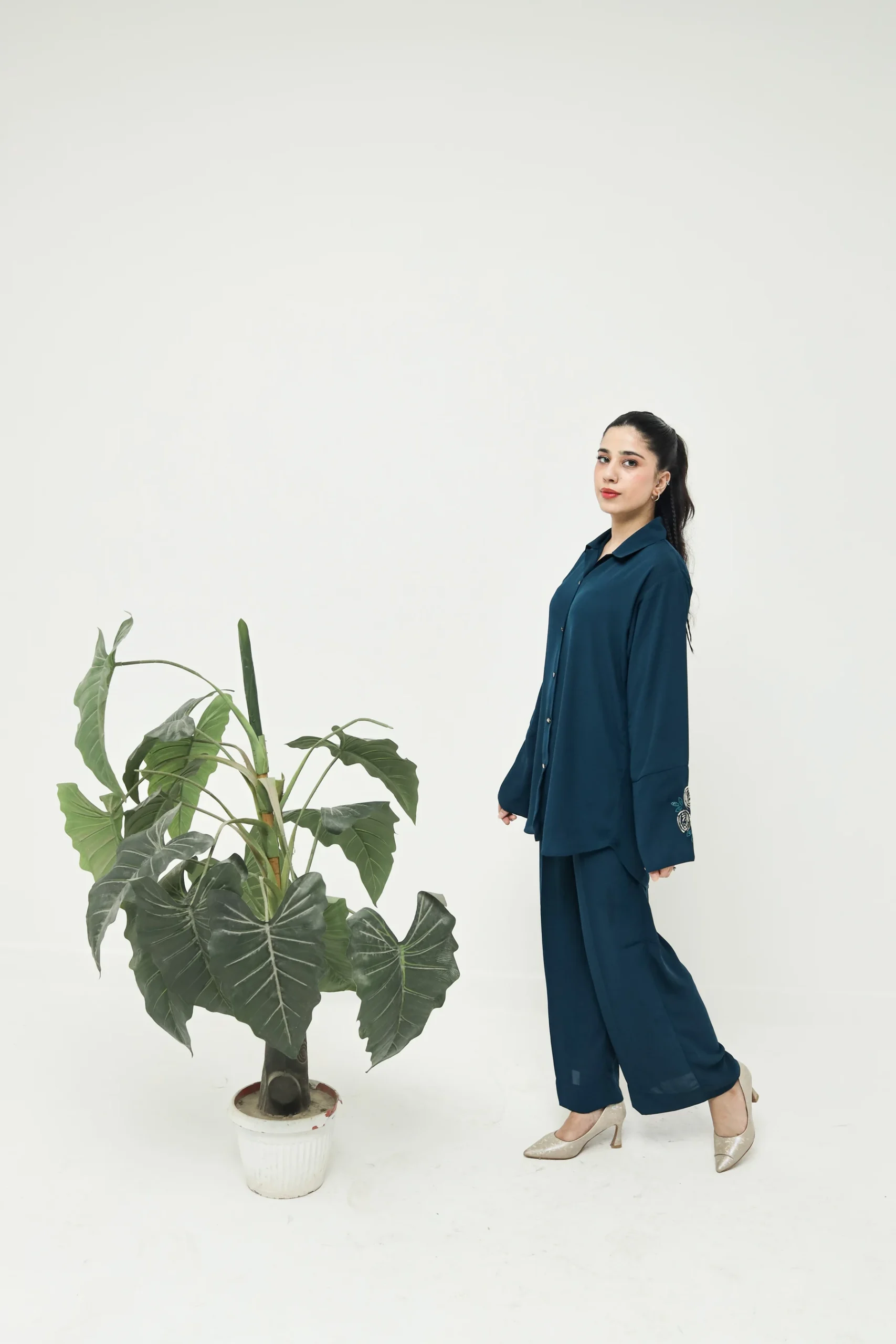 The Beige Raw Silk Collection by ZINNEA